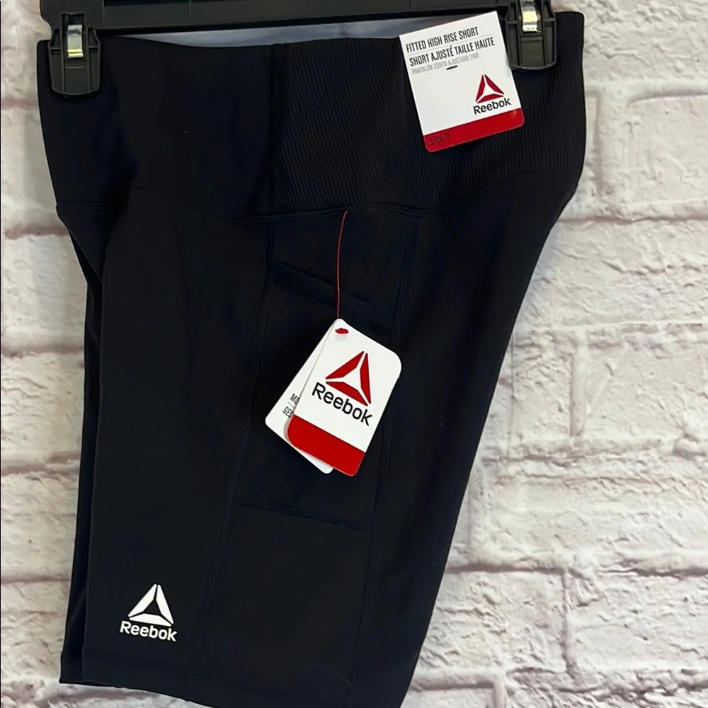 Reebok Black Bike Shorts Moisture-Wicking Athletic Wear - Picture 4 of 5
